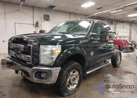 2014 Ford F-250 Xlt z USA, uszkodzony, nr VIN 1FT7X2BT6EEB72475